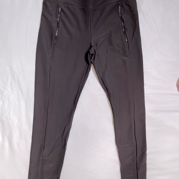 Athleta // Tuxedo Pants // Medium - Picture 5 of 9